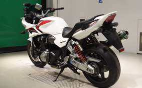 HONDA CB1300SB SUPER BOLDOR A 2018 SC54