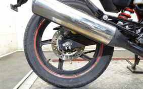 HONDA VTR 250 F MC33