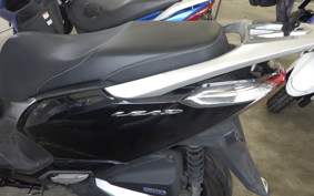 HONDA LEAD125-2ﾔﾈﾂｷ 1999 JK12