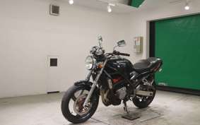 SUZUKI BANDIT 250 V Type GJ77A