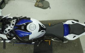 BMW HP4 2014