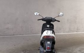 SUZUKI ADDRESS V100 CE13A