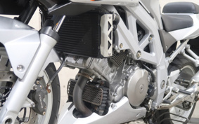 SUZUKI SV1000S 2003 VT54A