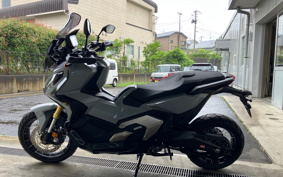 HONDA X-ADV 750 2022 RH10