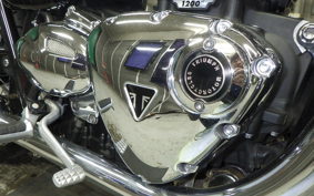 TRIUMPH BONNEVILLE T120 2019