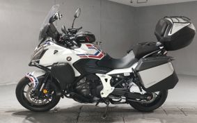 HONDA NT1100 2022 SC84