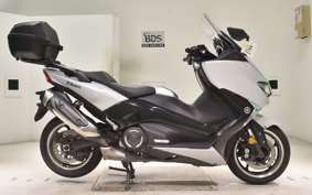 YAMAHA T-MAX 530 DX 2019 SJ15J