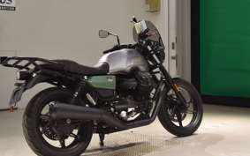 MOTO GUZZI V7 STONE 2 2022