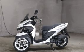 YAMAHA TRICITY 125 SE82J