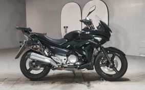 SUZUKI GSR250F GJ55D