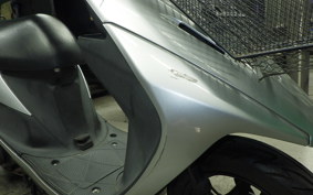 SUZUKI ADDRESS V50 Gen.2 1997 CA44A