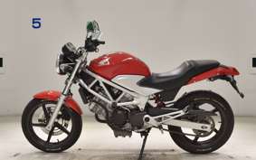 HONDA VTR 250 Gen. 2 MC33