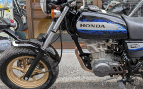 HONDA Ape100 TypeD HC13