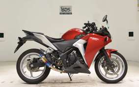 HONDA CBR250R A 2013 MC41