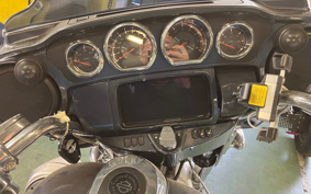 HARLEY FLHXSE CVO PXL
