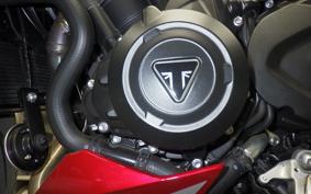 TRIUMPH STREET TRIPLE RS 2025