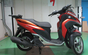 YAMAHA TRICITY 125 SE82J