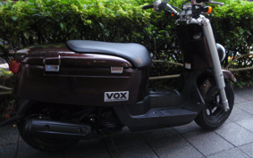 YAMAHA VOX DELUXE  SA31J