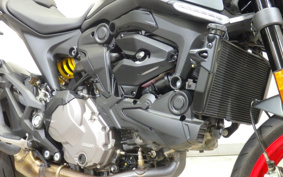 DUCATI DUCATI  MONSTAR 937 PLUS 2022 4M00