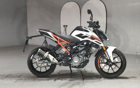 KTM 125 DUKE JPA40