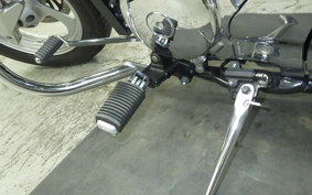 SUZUKI BOULEVARD 400 2015