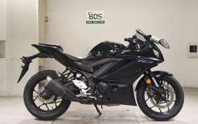 YAMAHA YZF R-3 2023 RH21J