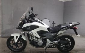 HONDA NC 700 X RC63