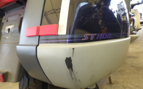 HONDA ST1100 1994 SC26