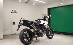 DUCATI HYPERMOTARD 796 2011