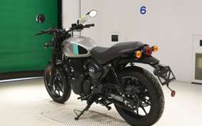 ROYAL ENFIELD HUNTER350 2025