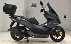 HONDA PCX 125 2003 JK05
