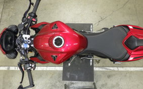 TRIUMPH STREET TRIPLE RS 2025