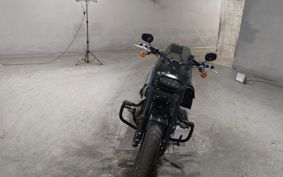 HARLEY FXFBS1870 2018 YLK