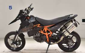 KTM 690 SUPERMOTO R 2008