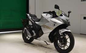 SUZUKI ｼﾞｸｻｰ250SF 2004