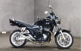 SUZUKI GSX1400 01003