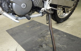 SUZUKI DJEBEL 250 XC SJ45A