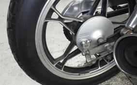 SUZUKI GN125 H 2003