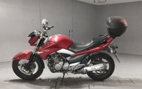 SUZUKI GSR250 GJ55D