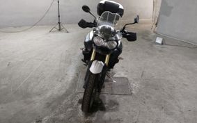 TRIUMPH TIGER 800 2011 TRE15B