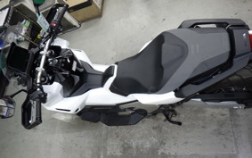 HONDA X-ADV 750 2025 RH21