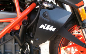 KTM 250 DUKE JPE40