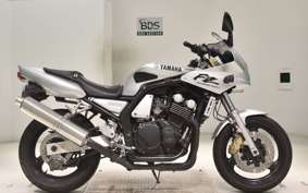 YAMAHA FZ400 1997 4YR