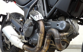 DUCATI  DUCATI  SCRAMBLER  ICON  2016 K102