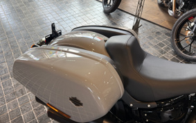 HARLEY FXLRST 2025 YXZ