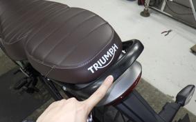 TRIUMPH SCRAMBLER 400X 2024