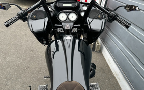 HARLEY  HARLEY FLTRX 2010 KH4