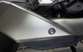 HONDA CB650R E-Clutch 2025 RH17