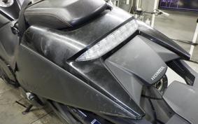 HONDA NM4 VULTUS -01 2015 RC82