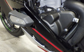 KAWASAKI ZX-25R ZX250E
